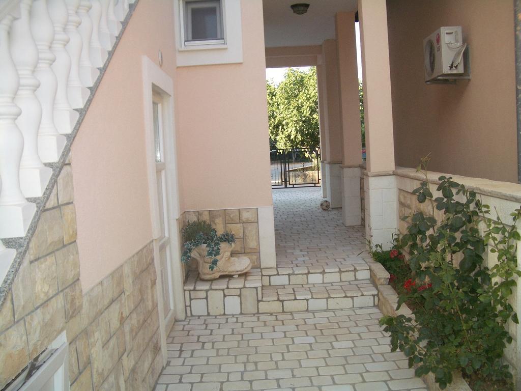Guest House As Vodice Eksteriør billede