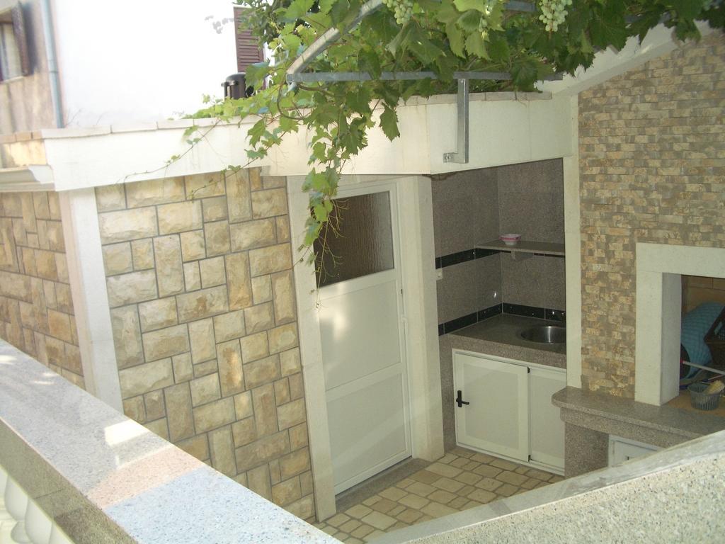 Guest House As Vodice Eksteriør billede