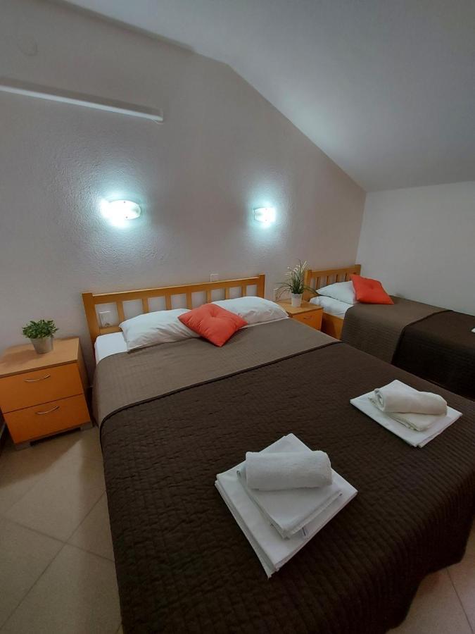 Guest House As Vodice Eksteriør billede