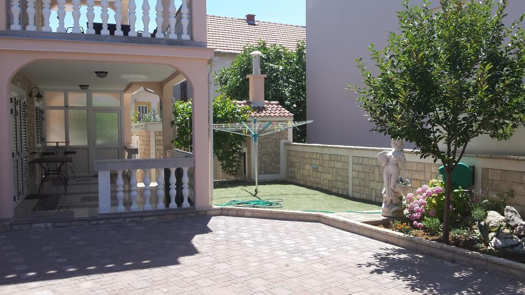 Guest House As Vodice Eksteriør billede